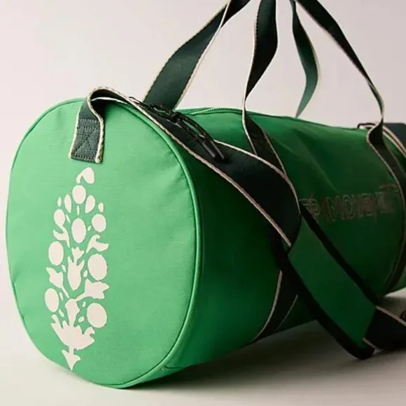 NWT Free People Good Sport Duffle Bag in Heritage Green - Picture 2 of 6